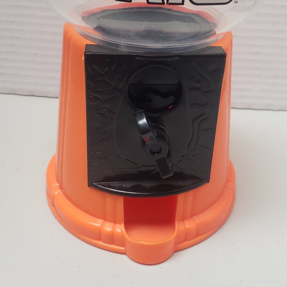 M&Ms Star Wars Dispenser - Picture 6 of 9